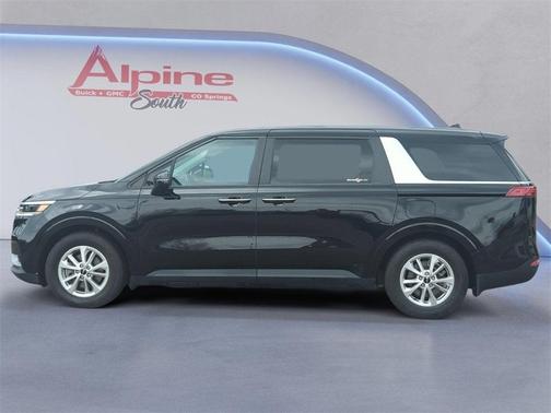 2023 Kia Carnival LX