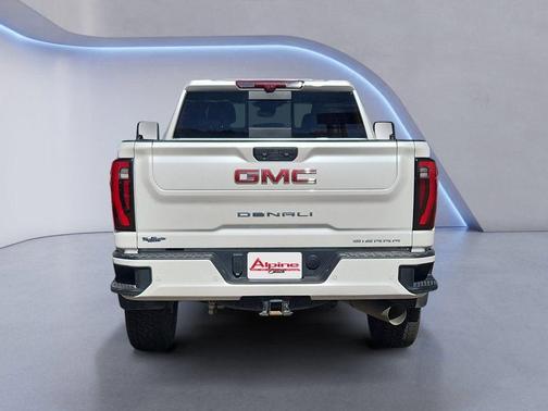 2025 GMC Sierra 2500 Denali
