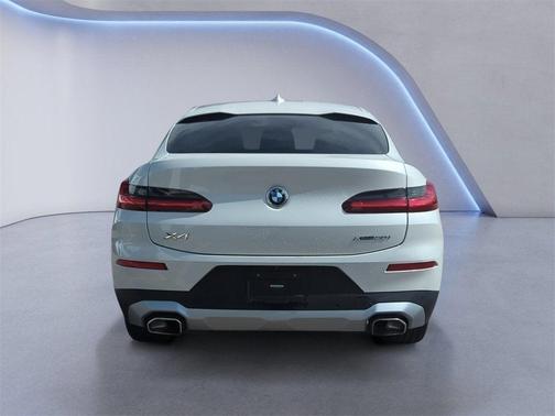 2022 BMW X4 xDrive30i