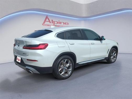 2022 BMW X4 xDrive30i