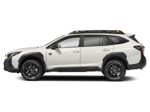 Crystal Black Silica 2022 Subaru Outback Wilderness