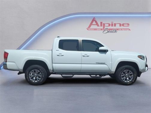 2018 Toyota Tacoma SR