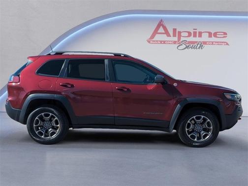 2020 Jeep Cherokee Trailhawk