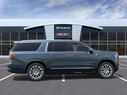Metallic 2026 GMC Yukon XL Denali