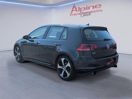 2017 Volkswagen Golf GTI S 4-Door