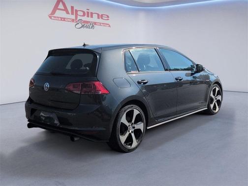 2017 Volkswagen Golf GTI S 4-Door
