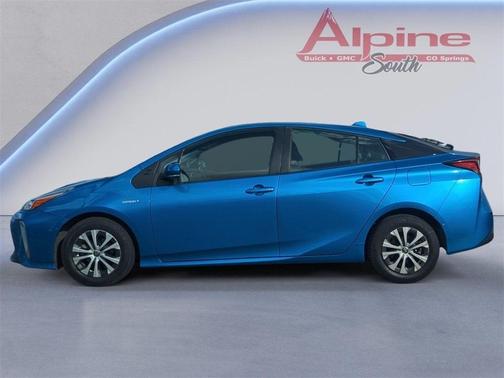 2021 Toyota Prius LE