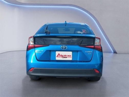 2021 Toyota Prius LE