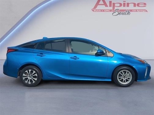 2021 Toyota Prius LE
