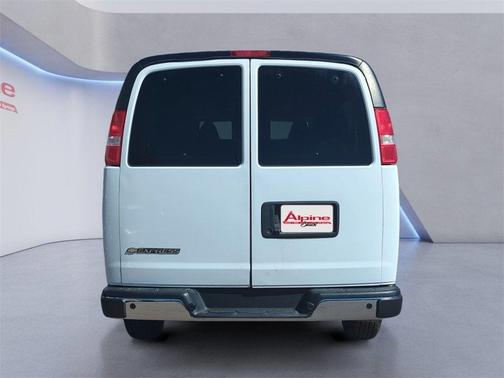 2022 Chevrolet Express 3500 LT