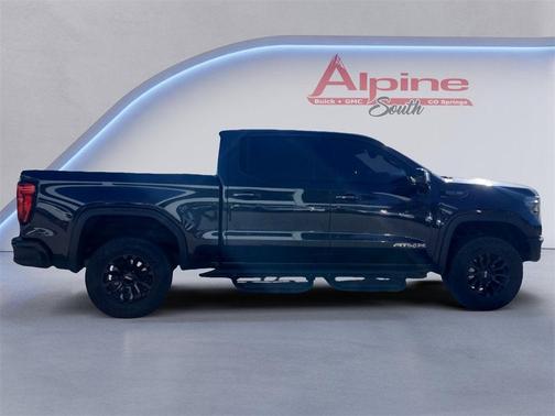 2023 GMC Sierra 1500 AT4X