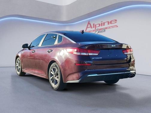2020 Kia Optima LX