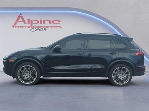 2017 Porsche Cayenne S