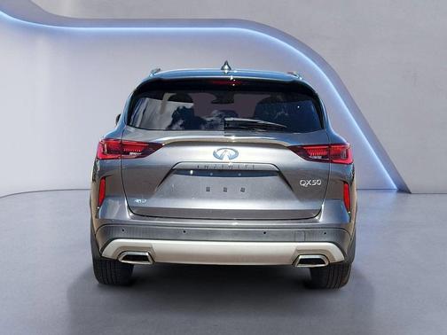 2022 INFINITI QX50 Luxe