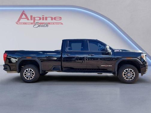 2022 GMC Sierra 2500 AT4