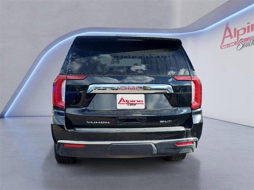 2024 GMC Yukon SLT