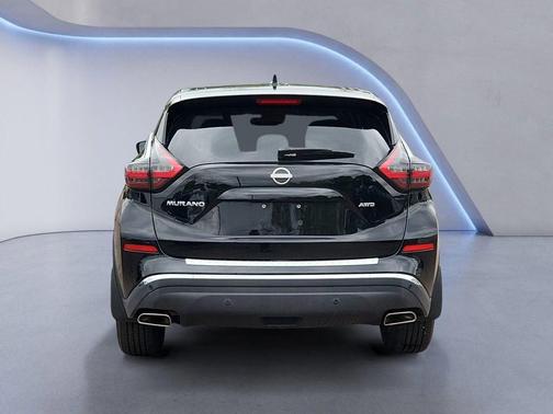 Black 2023 Nissan Murano S