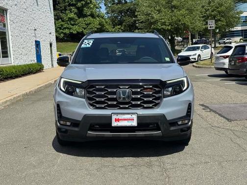Sonic Gray Pearl 2023 Honda Passport