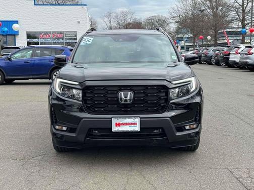 Crystal Black Pearl 2023 Honda Passport