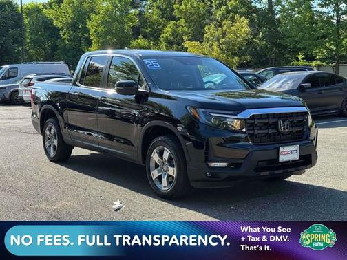 Crystal Black Pearl 2025 Honda Ridgeline