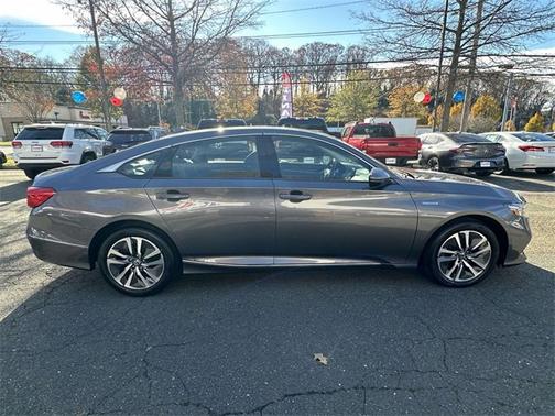 2022 Honda Accord Hybrid 