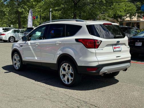 White Platinum Clearcoat Metallic 2019 Ford Escape Titanium