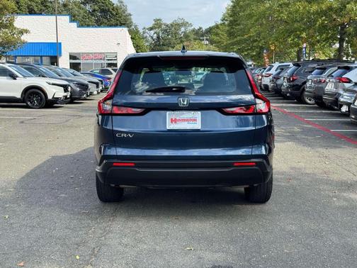 Canyon 2024 Honda CR-V LX