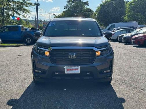 Modern Steel Metallic 2025 Honda Ridgeline