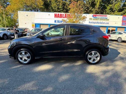 Crystal Black Pearl 2016 Honda HR-V EX-L w/Navigation