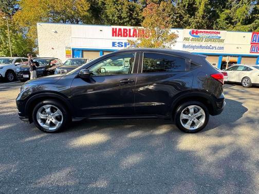 Crystal Black Pearl 2016 Honda HR-V EX-L w/Navigation