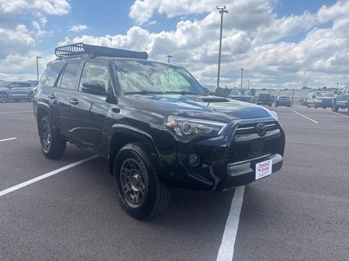 2021 Toyota 4Runner VENTURE