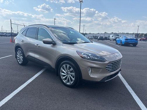 2021 Ford Escape TITANIUM
