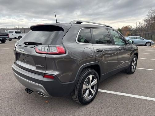 2021 Jeep Cherokee LIMITED