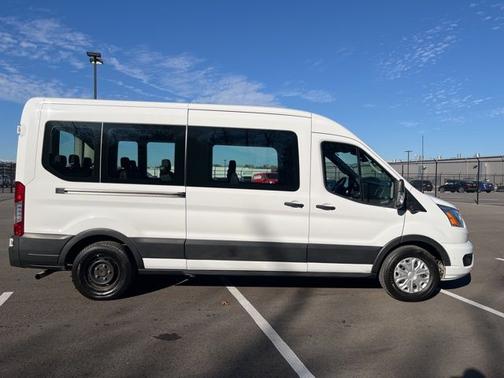 2022 Ford Transit-350 XLT