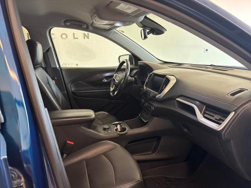 Blue Emerald Metallic 2020 GMC Terrain SLT