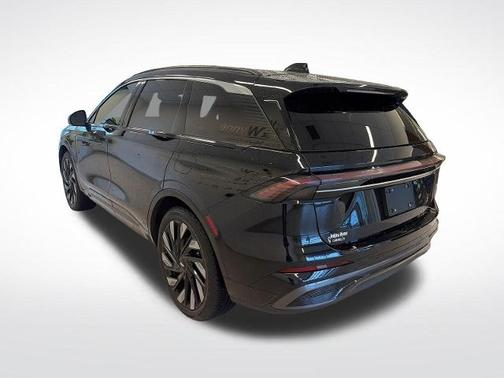 INFINITE BLACK MET CC 2024 Lincoln Nautilus BLACK LABEL