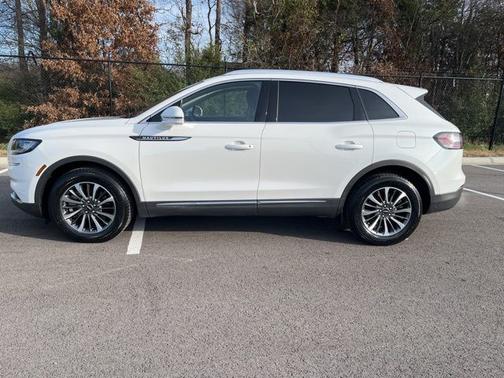 2023 Lincoln Nautilus STANDARD