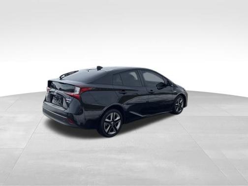 2019 Toyota Prius L