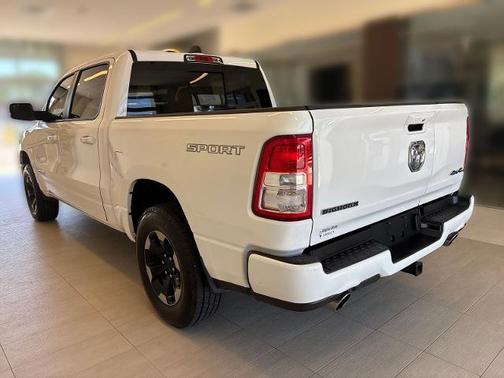 Bright White Clearcoat 2020 RAM 1500 BIG HORN/LONE STAR