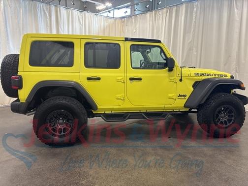 2022 Jeep Wrangler SPORT