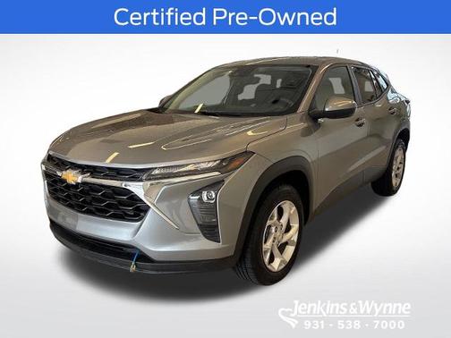 Sterling Gray Metallic 2024 Chevrolet Trax LS
