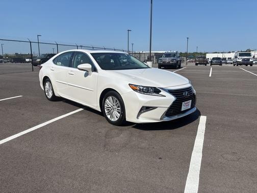 2017 Lexus ES 350 BASE