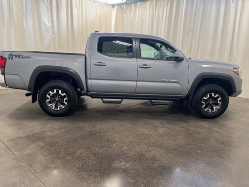 2018 Toyota Tacoma TRD OFF ROAD