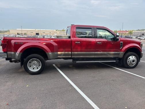 2022 Ford F-450 LARIAT DRW