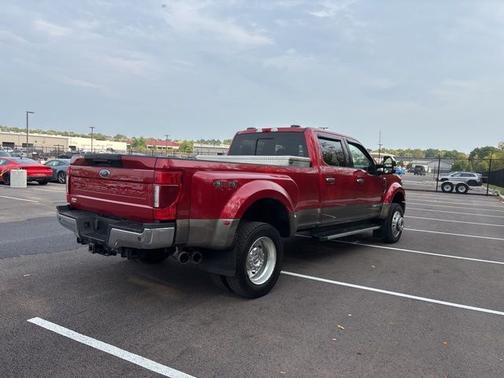 2022 Ford F-450 LARIAT DRW
