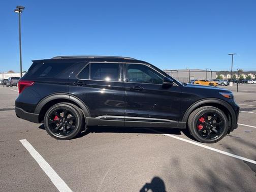 2024 Ford Explorer ST