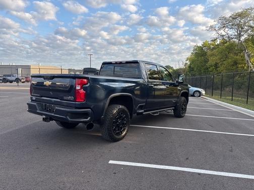 2022 Chevrolet Silverado 3500 HIGH COUNTRY