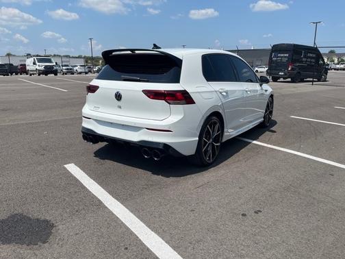 2024 Volkswagen Golf R 2.0T