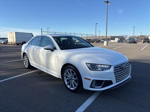 2019 Audi A4 2.0T QUATTRO PREMIUM