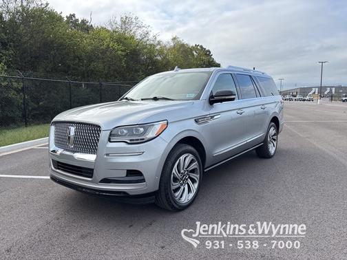 2022 Lincoln Navigator L RESERVE